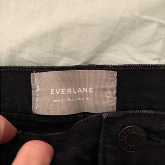 Everlane Women's Black Highrise Skinny Jeans 31 Ankle - Picture 2 of 3